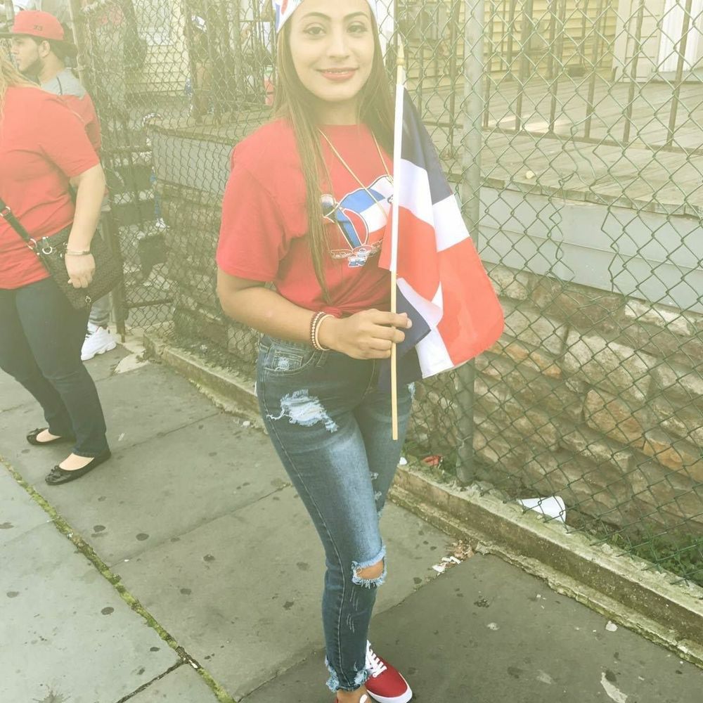 Meet your Posher, Jenyfer